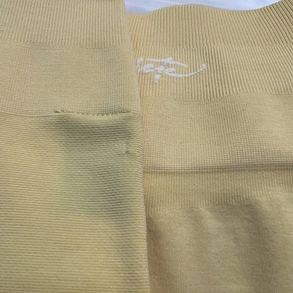 Alphalete - Ombré Amplify Legging - Honey - Picture 10 of 11